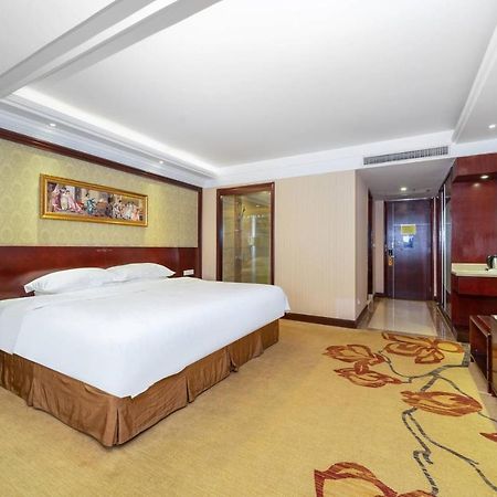 Vienna Hotel Dongguan Houjie Exhibition Center Eksteriør bilde