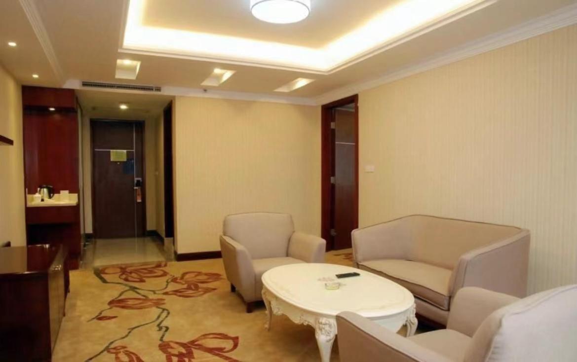 Vienna Hotel Dongguan Houjie Exhibition Center Eksteriør bilde