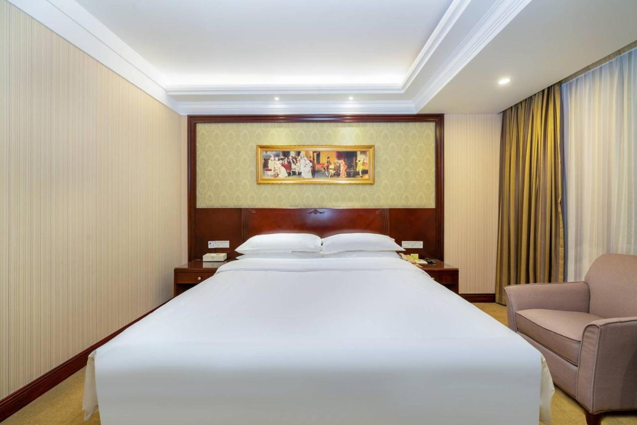 Vienna Hotel Dongguan Houjie Exhibition Center Eksteriør bilde