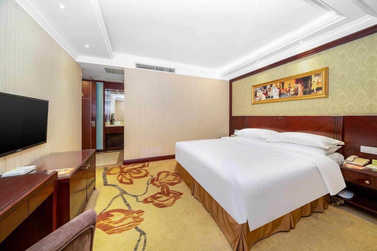 Vienna Hotel Dongguan Houjie Exhibition Center Eksteriør bilde