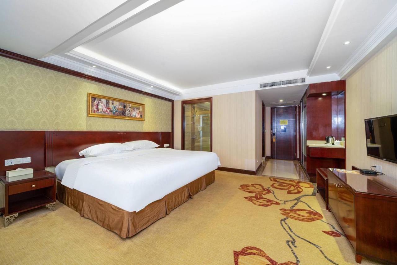 Vienna Hotel Dongguan Houjie Exhibition Center Eksteriør bilde