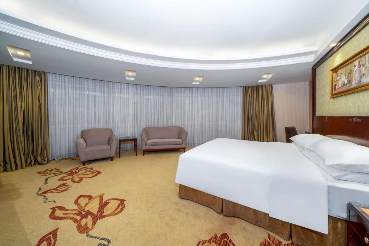 Vienna Hotel Dongguan Houjie Exhibition Center Eksteriør bilde