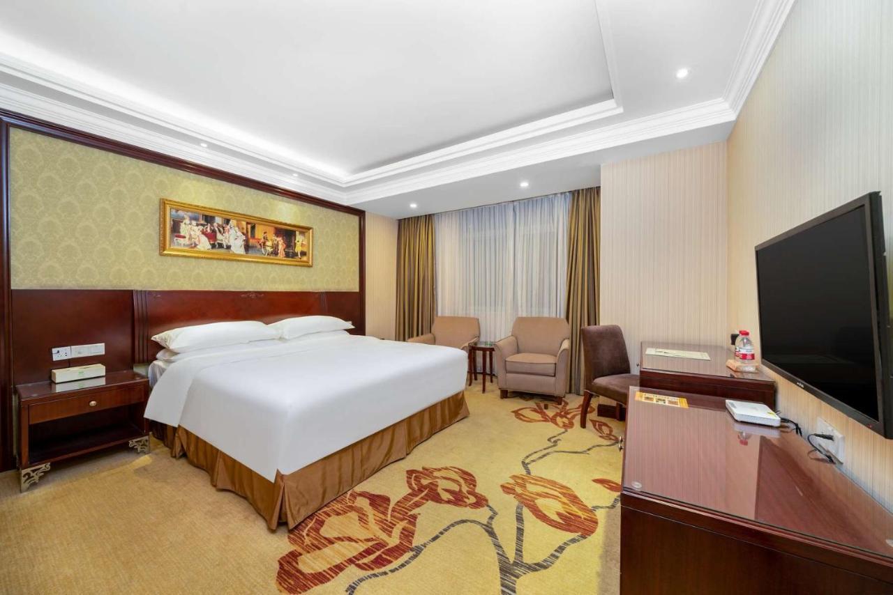 Vienna Hotel Dongguan Houjie Exhibition Center Eksteriør bilde